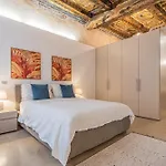 Rovelli 41 By Rent Комо