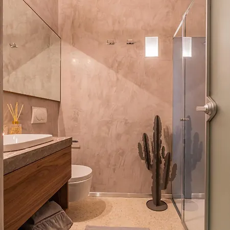 Rovelli 41 By Rent 아파트