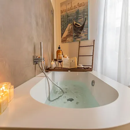 Rovelli 41 By Rent * 코모