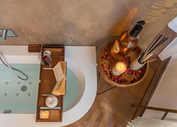 Rovelli 41 By Rent * Como