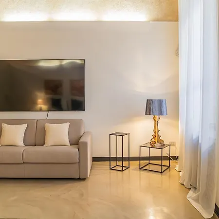 Rovelli 41 By Rent Daire Como