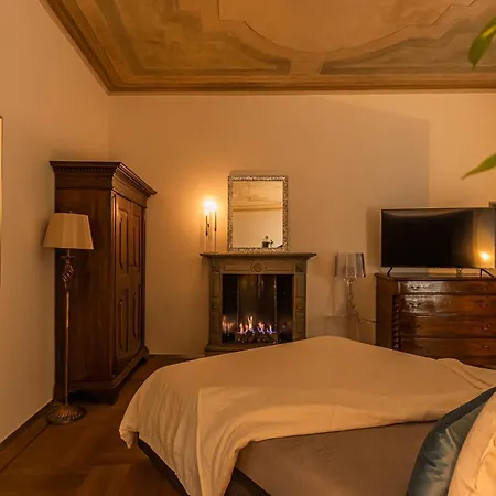 Rovelli 41 By Rent Daire *