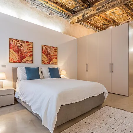 Rovelli 41 By Rent Como