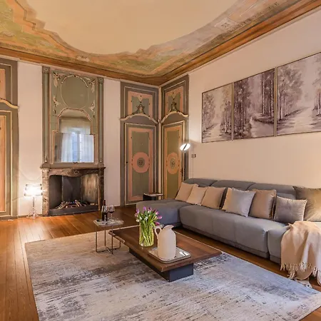 Rovelli 41 By Rent * Como