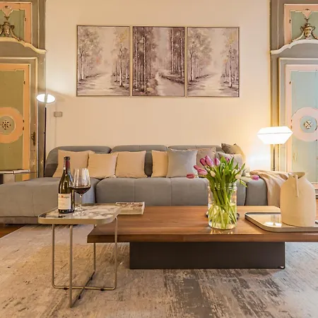 Daire Rovelli 41 By Rent *