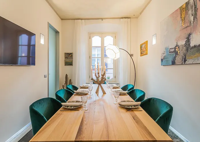 Rovelli 41 By Rent Lägenhet Como