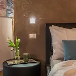 דירה Rovelli 41 *