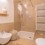 Rovelli 41 דירה